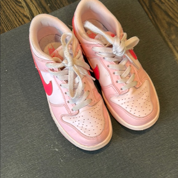 Nike Kids Pink Sneakers - Picture 1 of 4
